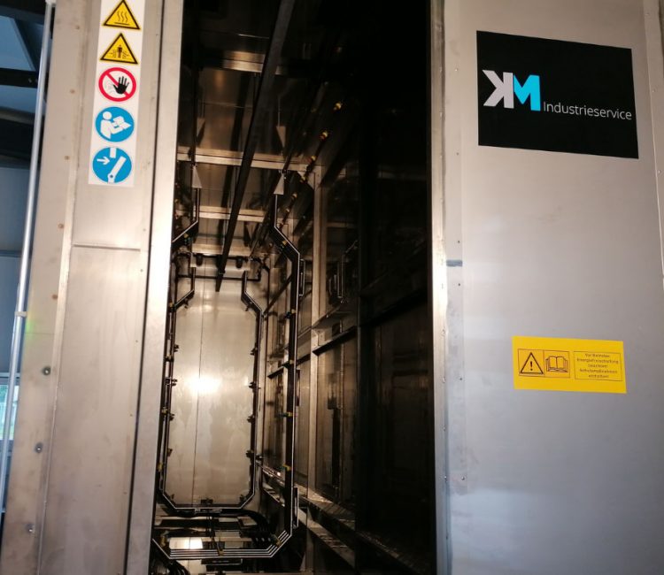 KM Industrieservice - 1
